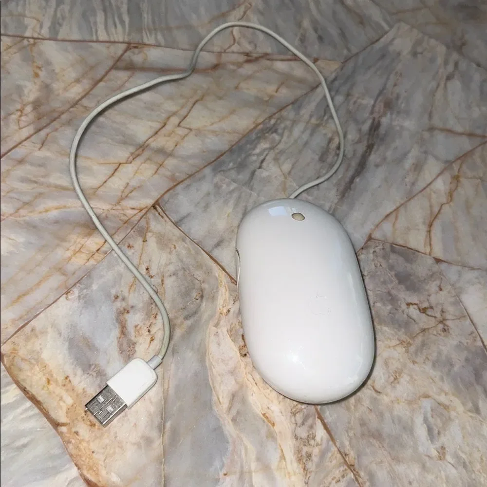 Apple‎ Classic White Wired Mouse